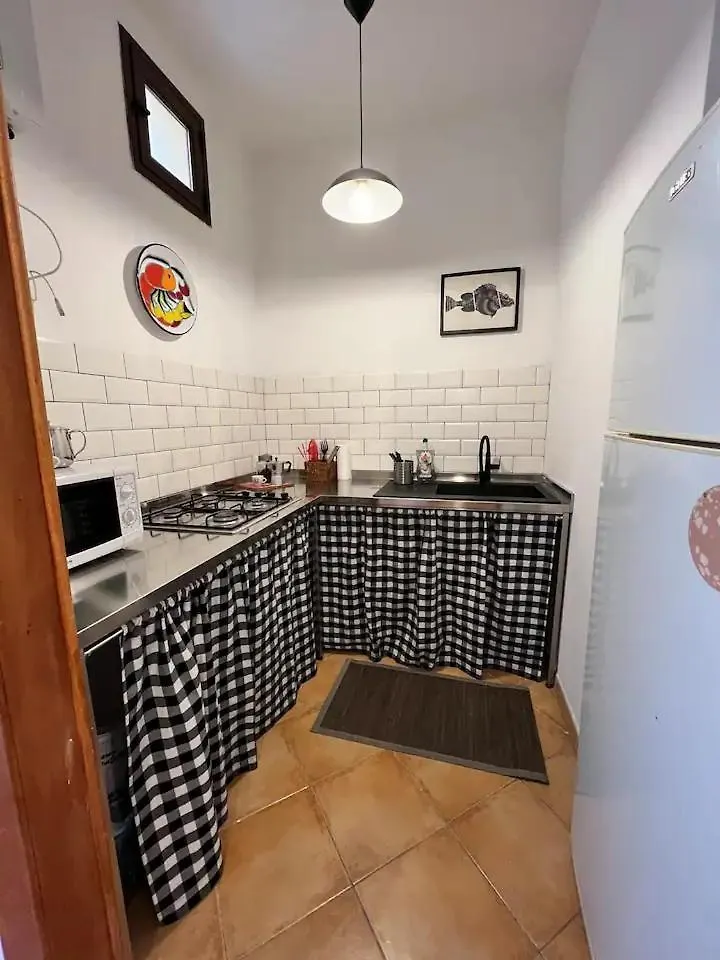 Spina Home Palermo Centro Storico Италия